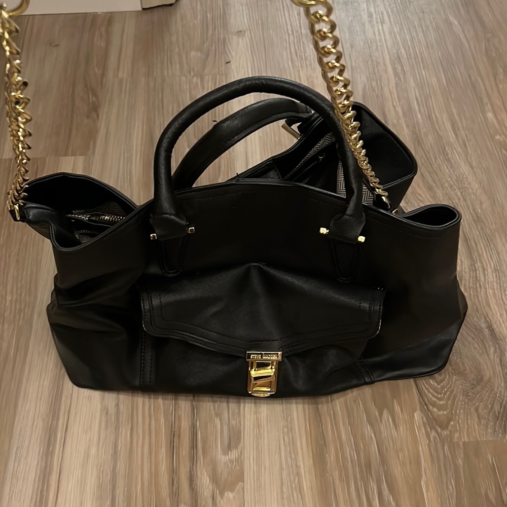 Black Steve Madden purse